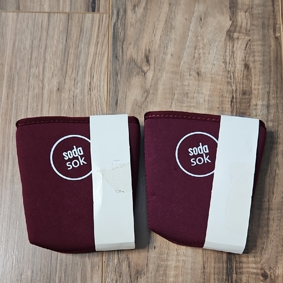 Soda Sok 2 Maroon Drink Sleeve NWT - Picture 5 of 10